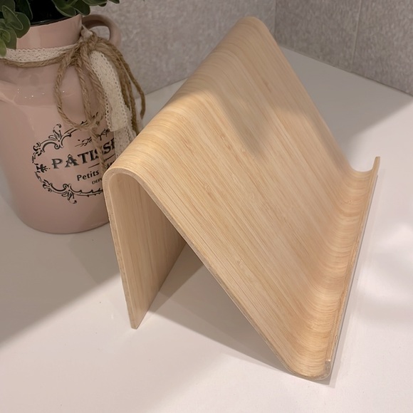 Cookbook/tablet holder. Perfect condition, never used. - Picture 5 of 5